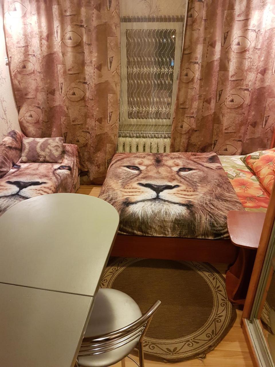 House Hotel Apartments 3 Rivne Luaran gambar